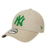 New Era Kasket - 9Forty - New York Yankees - Light Beige/Grøn