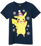 Name It T-shirt - NkmOlla Pokemon - Dark Sapphire m. Pikachu