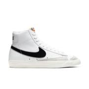 Nike Sneaker Blazer Mid '77 - Hvid/Sort Kvinde